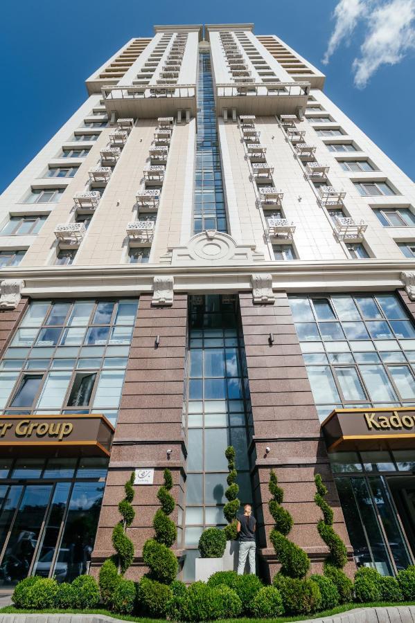 Pearl Premium Apartments 3 Kiev Exteriör bild